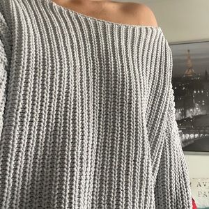 Oversized Hollister Cropped Knit